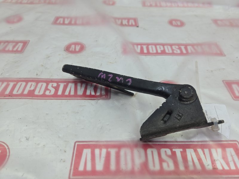 Петля капота, 200 рублей, Красноярск