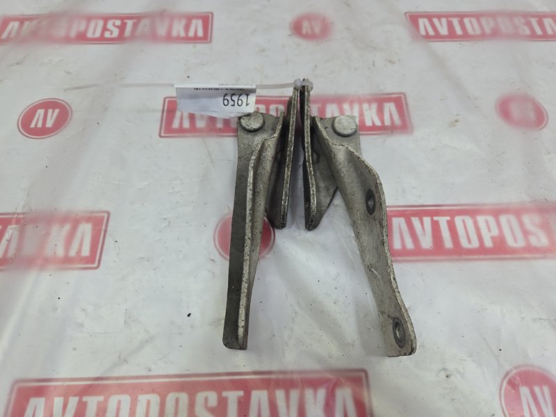 Петля капота, 300 рублей, Красноярск