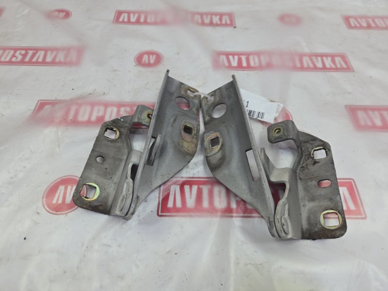 Петля капота, 200 рублей, Красноярск