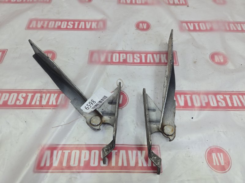 Петля капота, 200 рублей, Красноярск