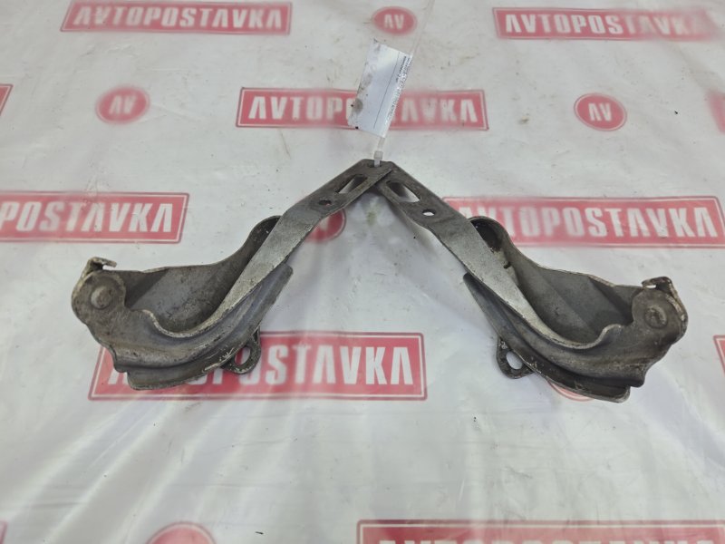 Петля капота, 200 рублей, Красноярск