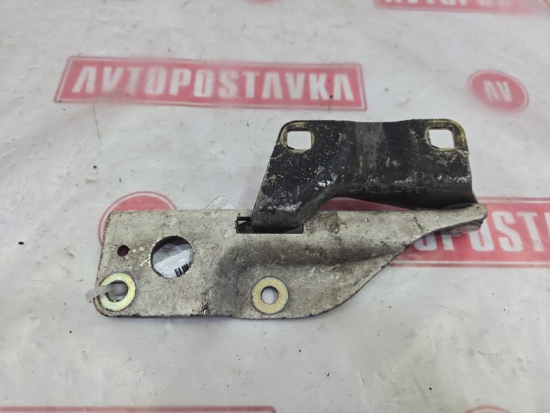 Петля капота, 100 рублей, Красноярск