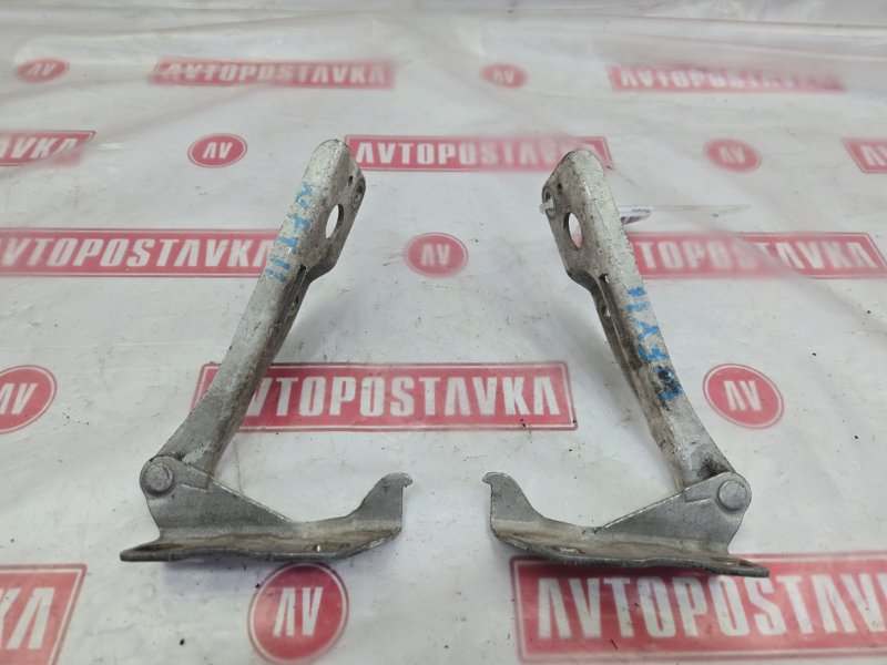 Петля капота, 100 рублей, Красноярск