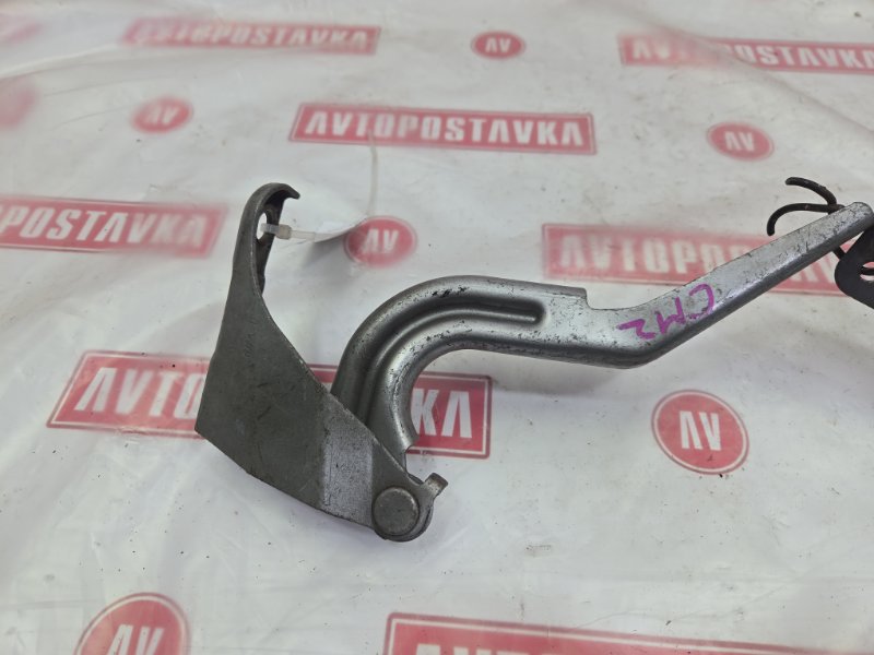 Петля капота, 200 рублей, Красноярск