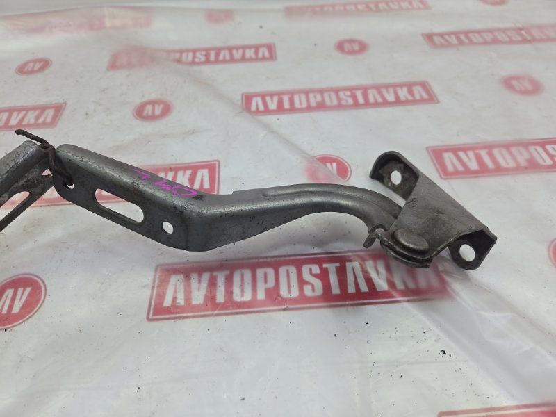 Петля капота, 200 рублей, Красноярск