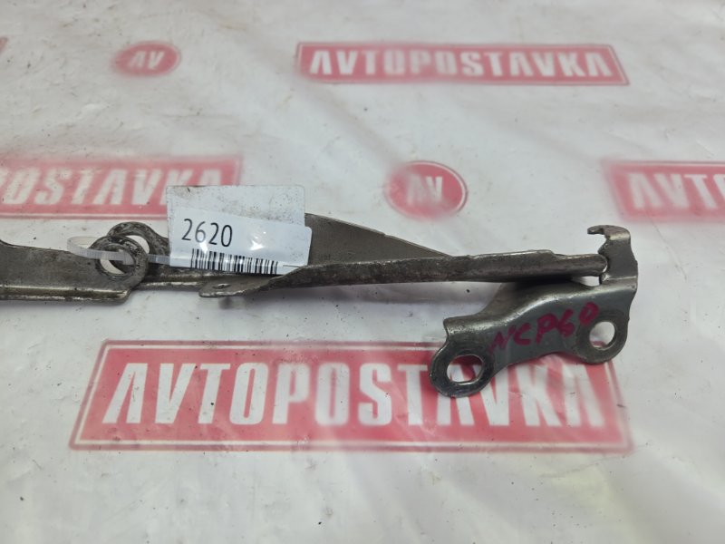 Петля капота, 500 рублей, Красноярск