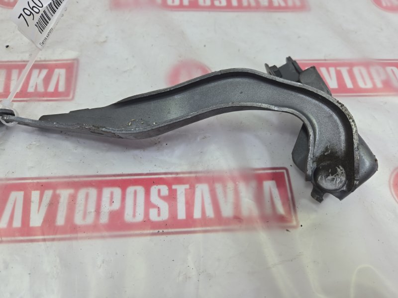 Петля капота, 1400 рублей, Красноярск