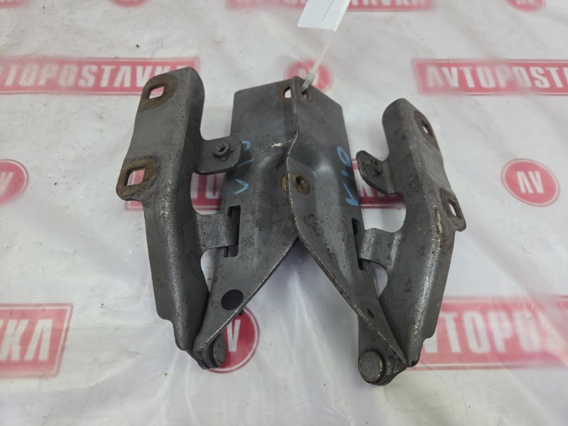 Петля капота, 200 рублей, Красноярск