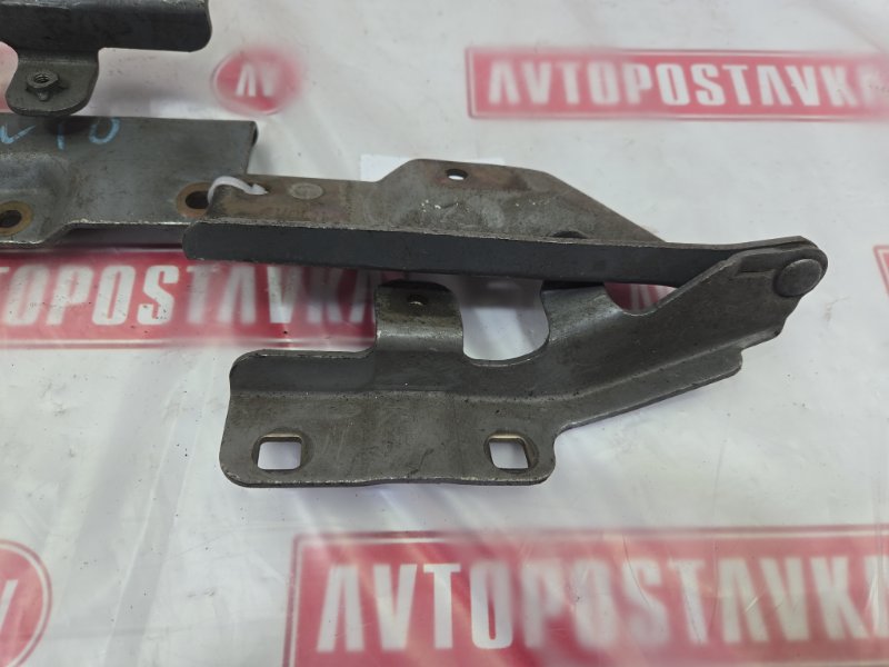 Петля капота, 200 рублей, Красноярск