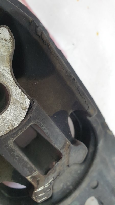 Подушка двигателя, 500 рублей, Красноярск