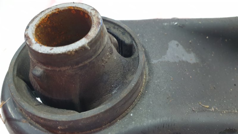 Рычаг подвески нижний, 2000 рублей, Красноярск