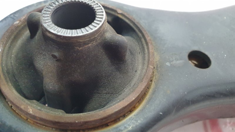 Рычаг подвески нижний, 1500 рублей, Красноярск