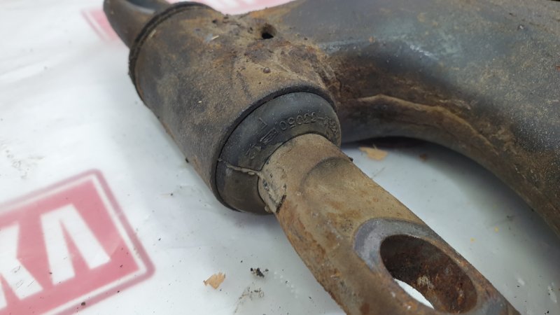 Рычаг подвески нижний, 1000 рублей, Красноярск