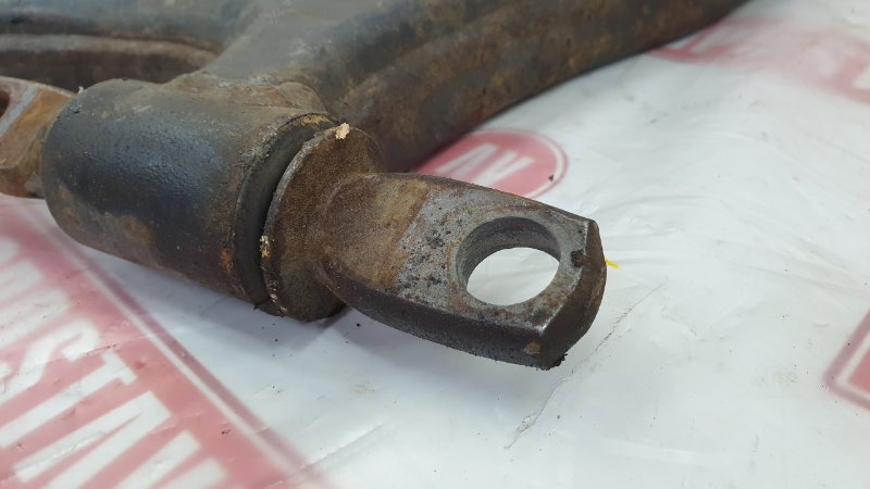 Рычаг подвески нижний, 1000 рублей, Красноярск