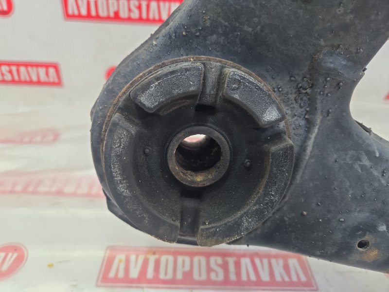 Подрамник поперечный, 4800 рублей, Красноярск