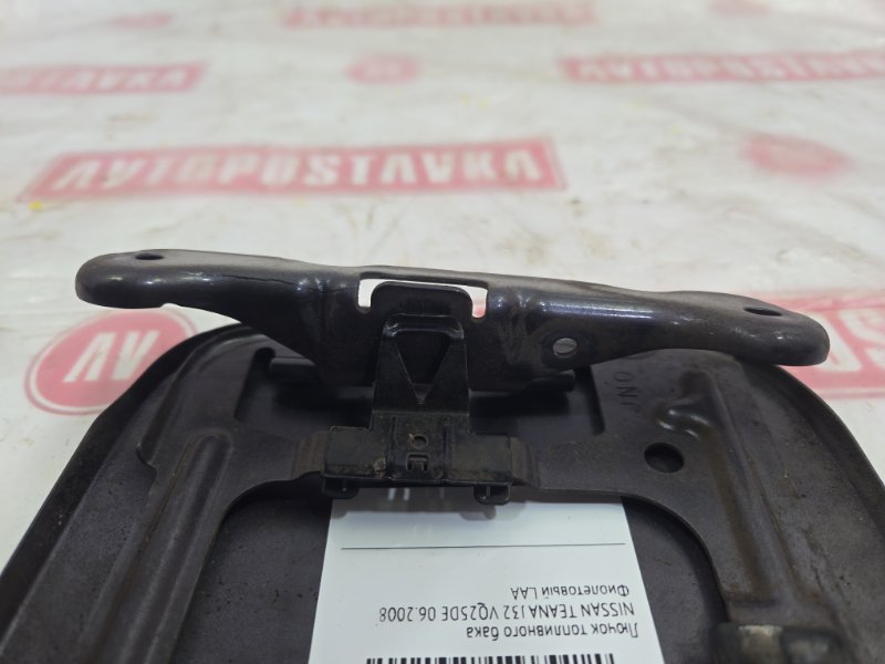 Лючок топливного бака, 800 рублей, Красноярск