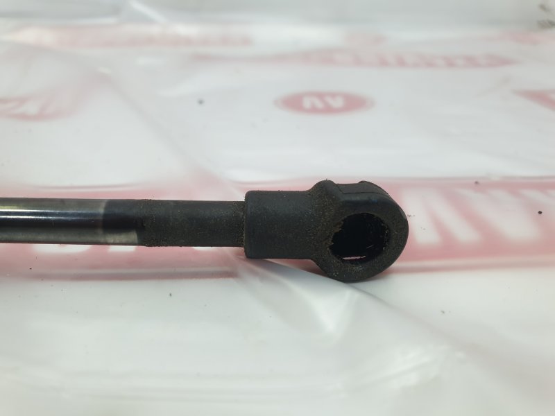 Амортизатор двери багажника, 500 рублей, Красноярск