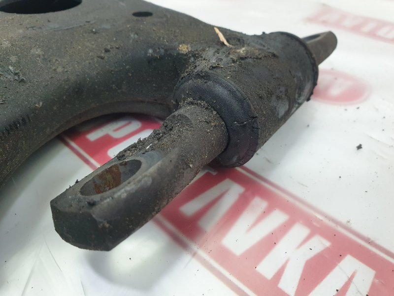 Рычаг подвески нижний, 1300 рублей, Красноярск