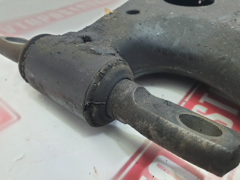 Рычаг подвески нижний, 1300 рублей, Красноярск