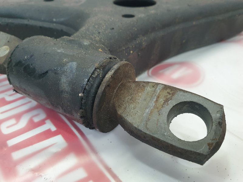 Рычаг подвески нижний, 1300 рублей, Красноярск