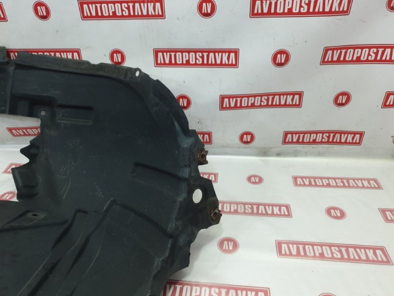 Подкрылок, 2500 рублей, Красноярск