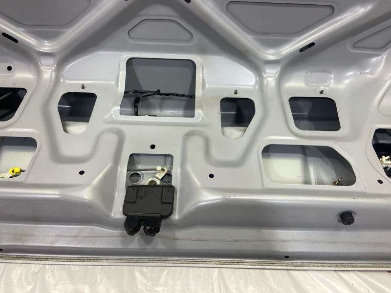 Крышка багажника, 2500 рублей, Красноярск