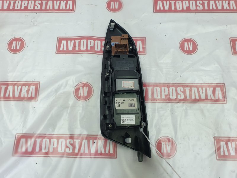 Блок управления стеклоподъемниками, 500 рублей, Красноярск