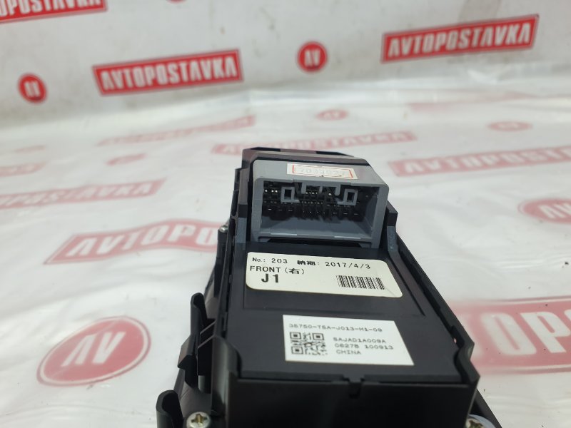 Блок управления стеклоподъемниками, 500 рублей, Красноярск