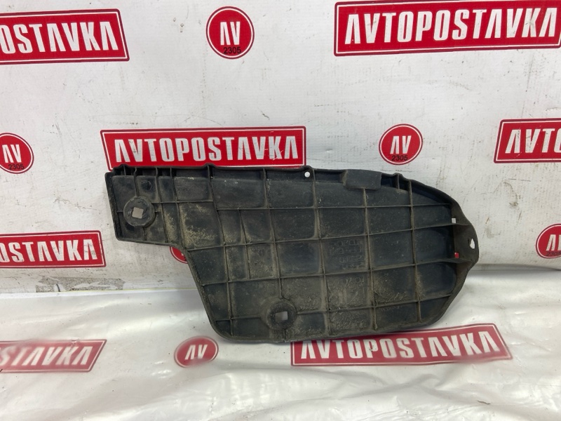 Подкрылок, 1400 рублей, Красноярск