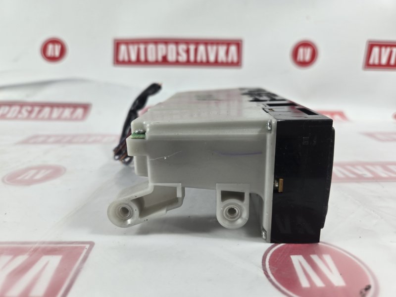 Блок управления климат-контролем, 2000 рублей, Красноярск