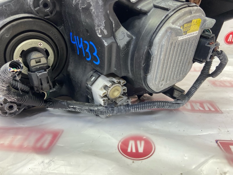 Фара ксеноновая, 13900 рублей, Красноярск