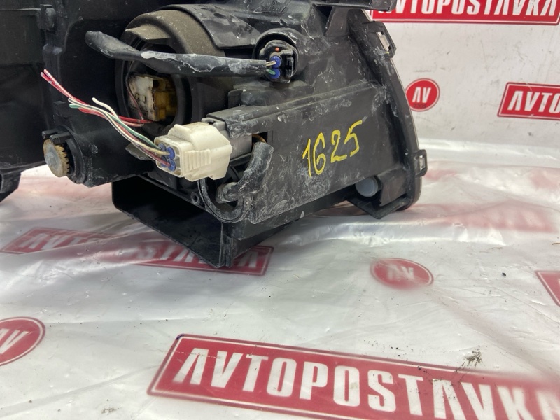 Фара галогеновая, 7400 рублей, Красноярск