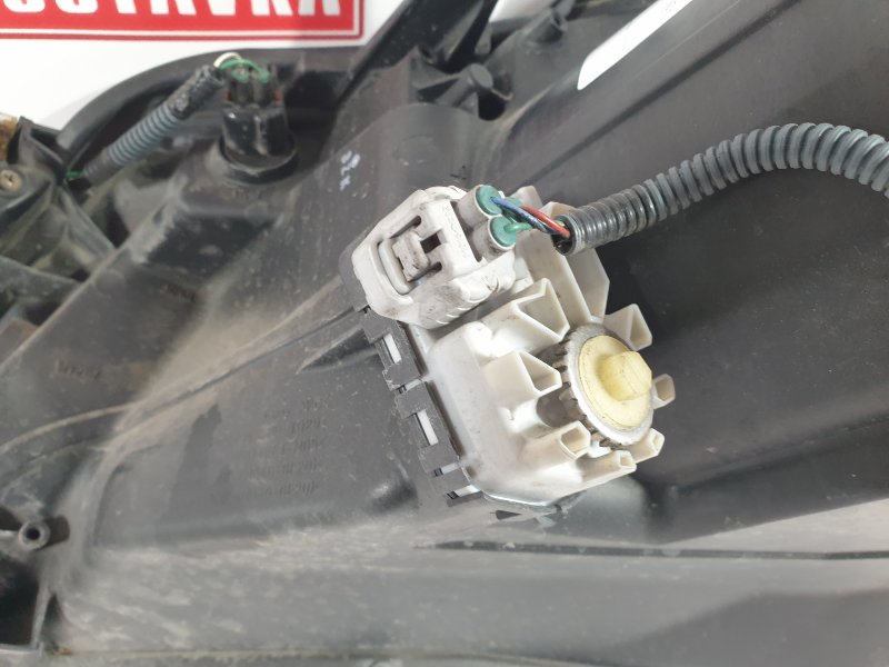 Фара ксеноновая, 24990 рублей, Красноярск