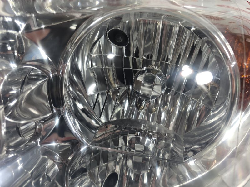 Фара галогеновая, 10900 рублей, Красноярск