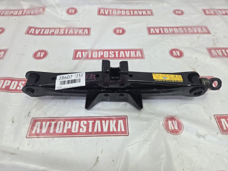 Домкрат, 2000 рублей, Красноярск