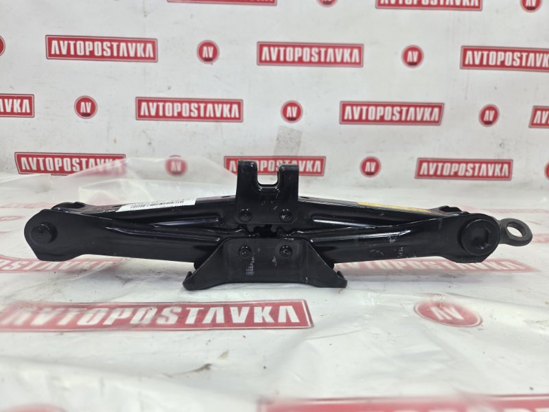 Домкрат, 2000 рублей, Красноярск