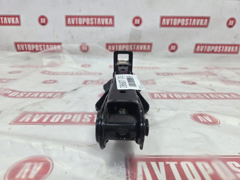 Домкрат, 2000 рублей, Красноярск