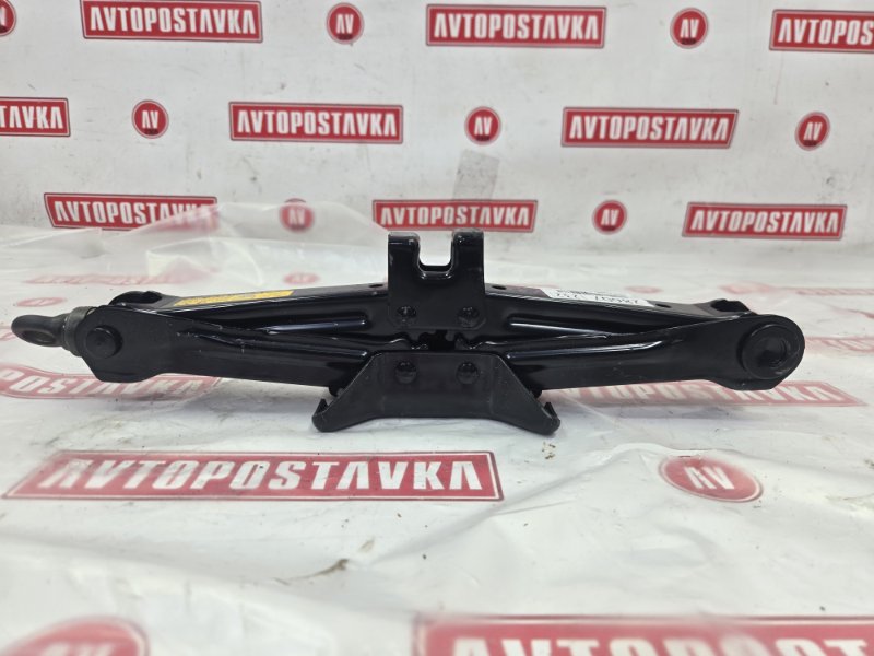 Домкрат, 2000 рублей, Красноярск