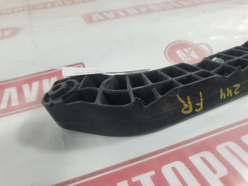 Клипса бампера, 500 рублей, Красноярск