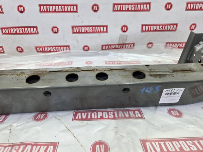 Усилитель бампера, 450 рублей, Красноярск