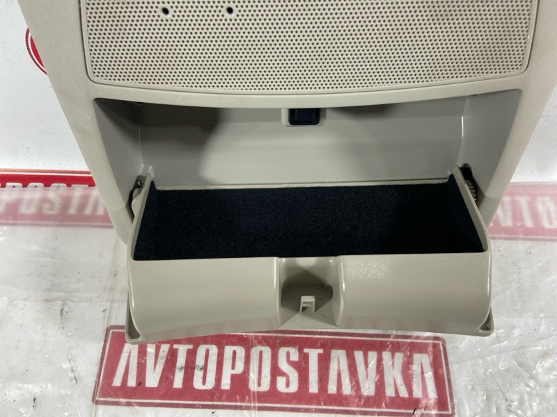 Плафон салона, 1000 рублей, Красноярск