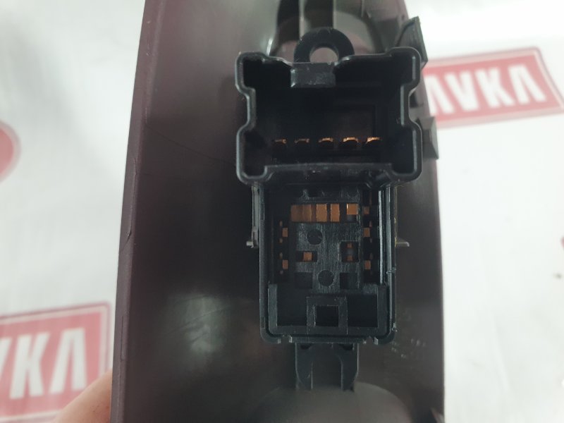 Блок управления стеклоподъемниками, 300 рублей, Красноярск