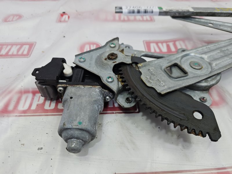 Стеклоподъемник, 1000 рублей, Красноярск