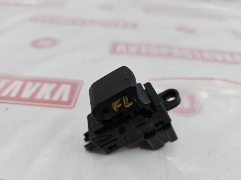 Блок управления стеклоподъемниками, 300 рублей, Красноярск