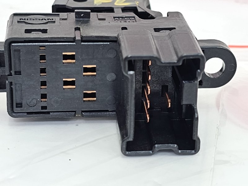 Блок управления стеклоподъемниками, 300 рублей, Красноярск