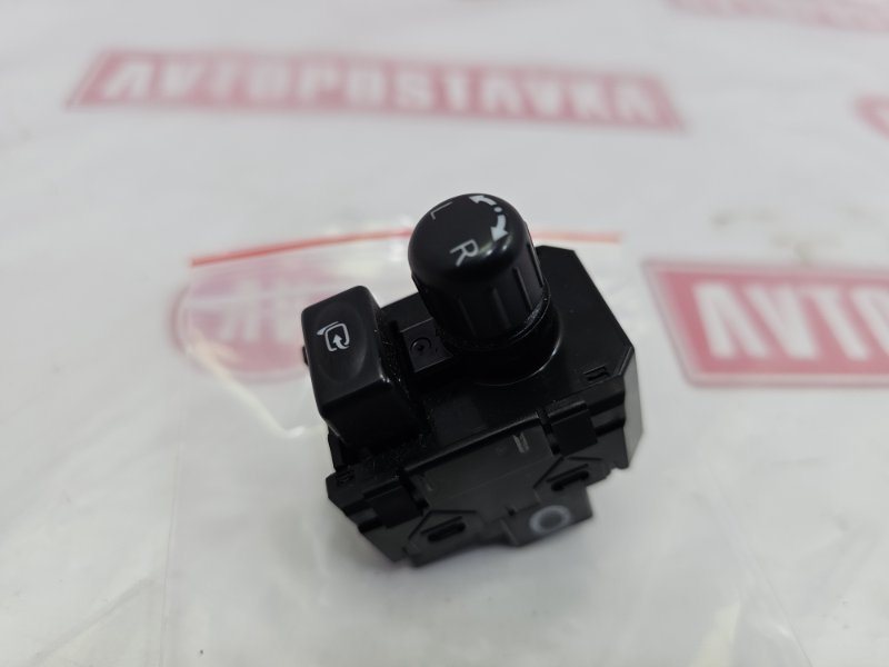 Блок управления зеркалами, 300 рублей, Красноярск