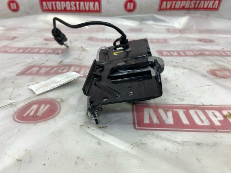 Замок капота, 1490 рублей, Красноярск