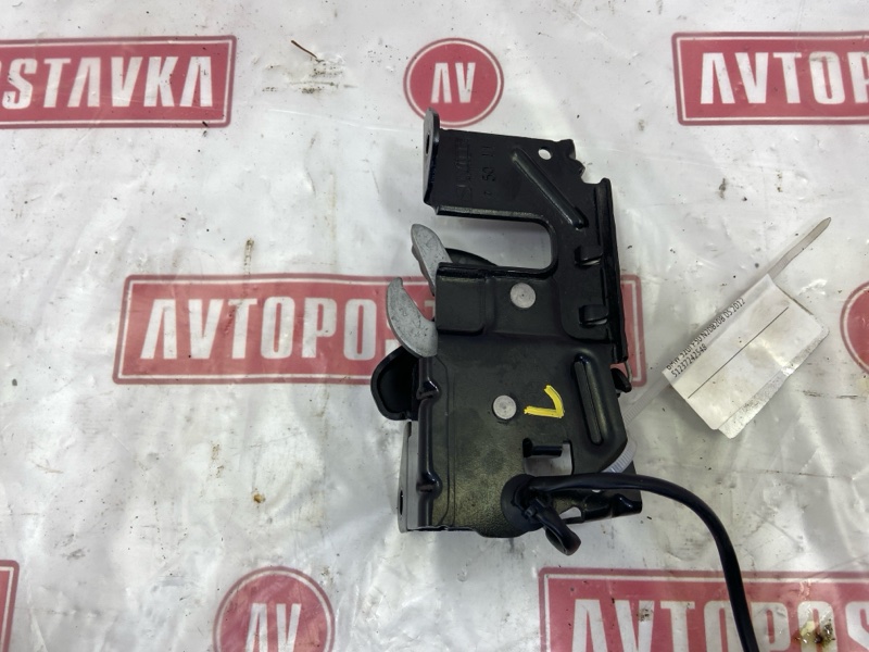 Замок капота, 1490 рублей, Красноярск