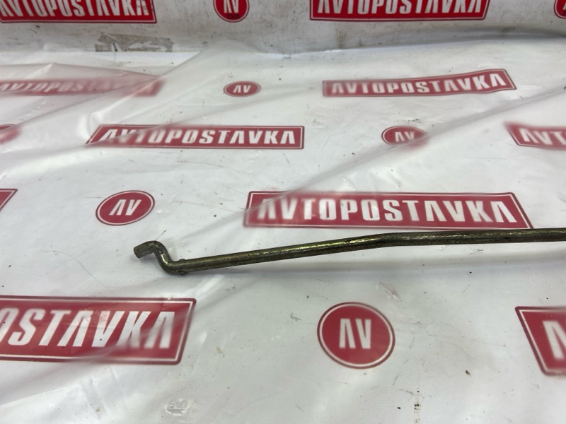 Держатель капота, 1000 рублей, Красноярск