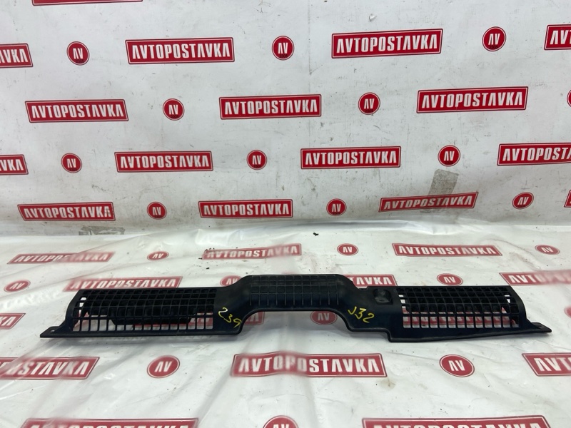 Накладка на решетку радиатора, 700 рублей, Красноярск